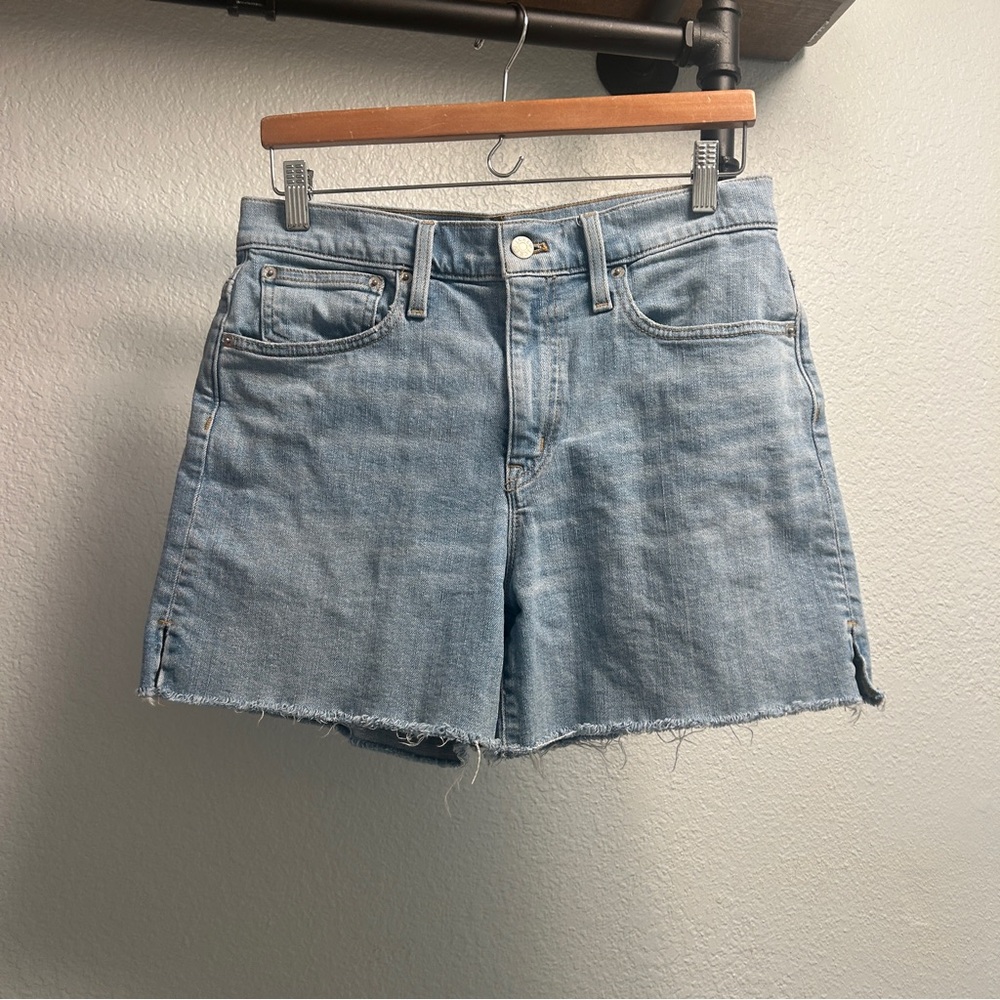 J.Crew Shorts Women’s 27 Blue Raw Frayed Hem Cut Off Relaxed Denim Light Wash